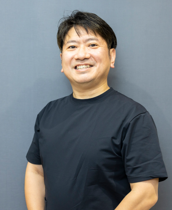 院長: 登根 慎治郎